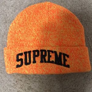 Never worn Supreme beanie